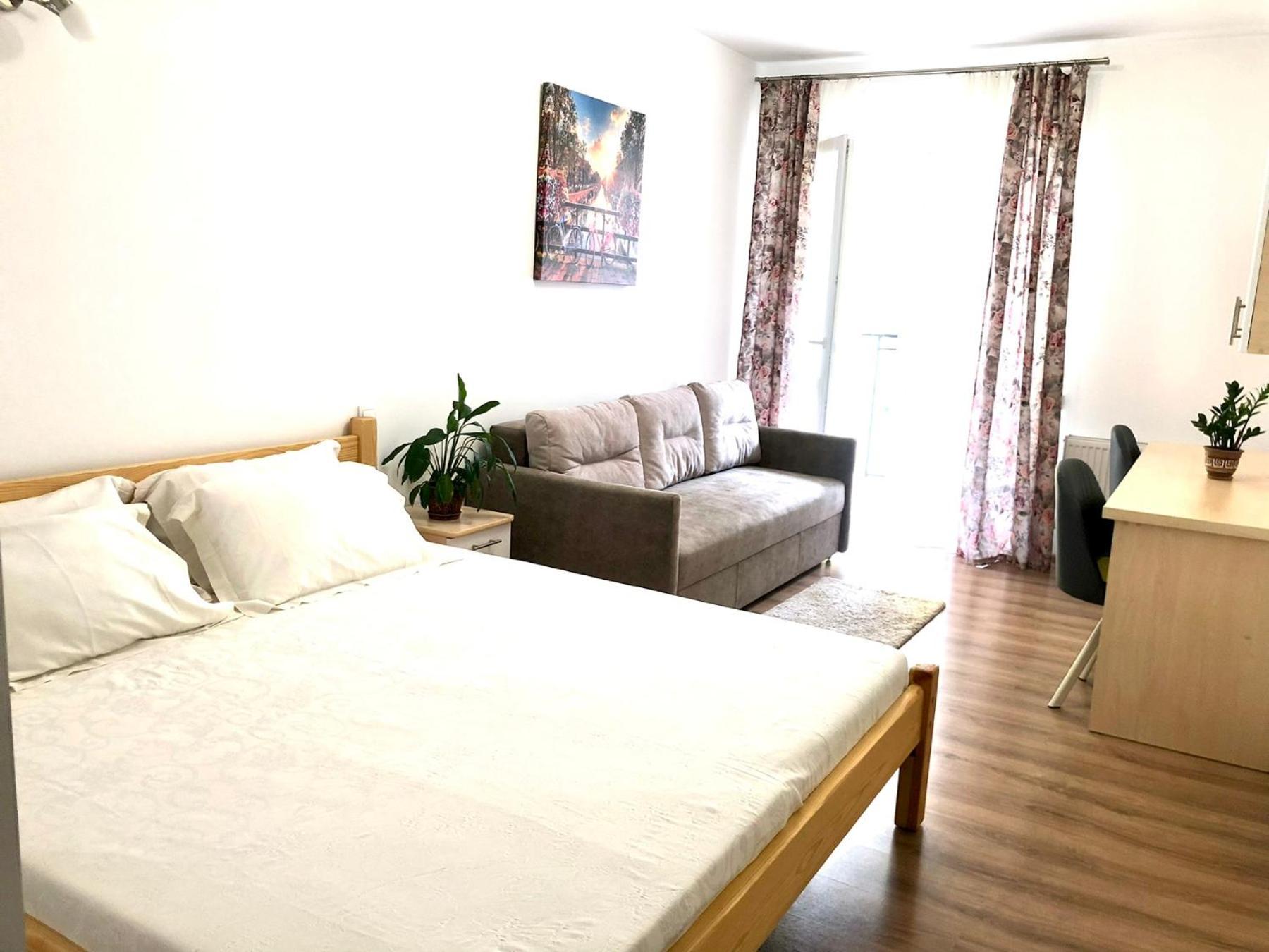 Osapart Comfortable Apartment In A Complex Great Britain Leópolis Exterior foto