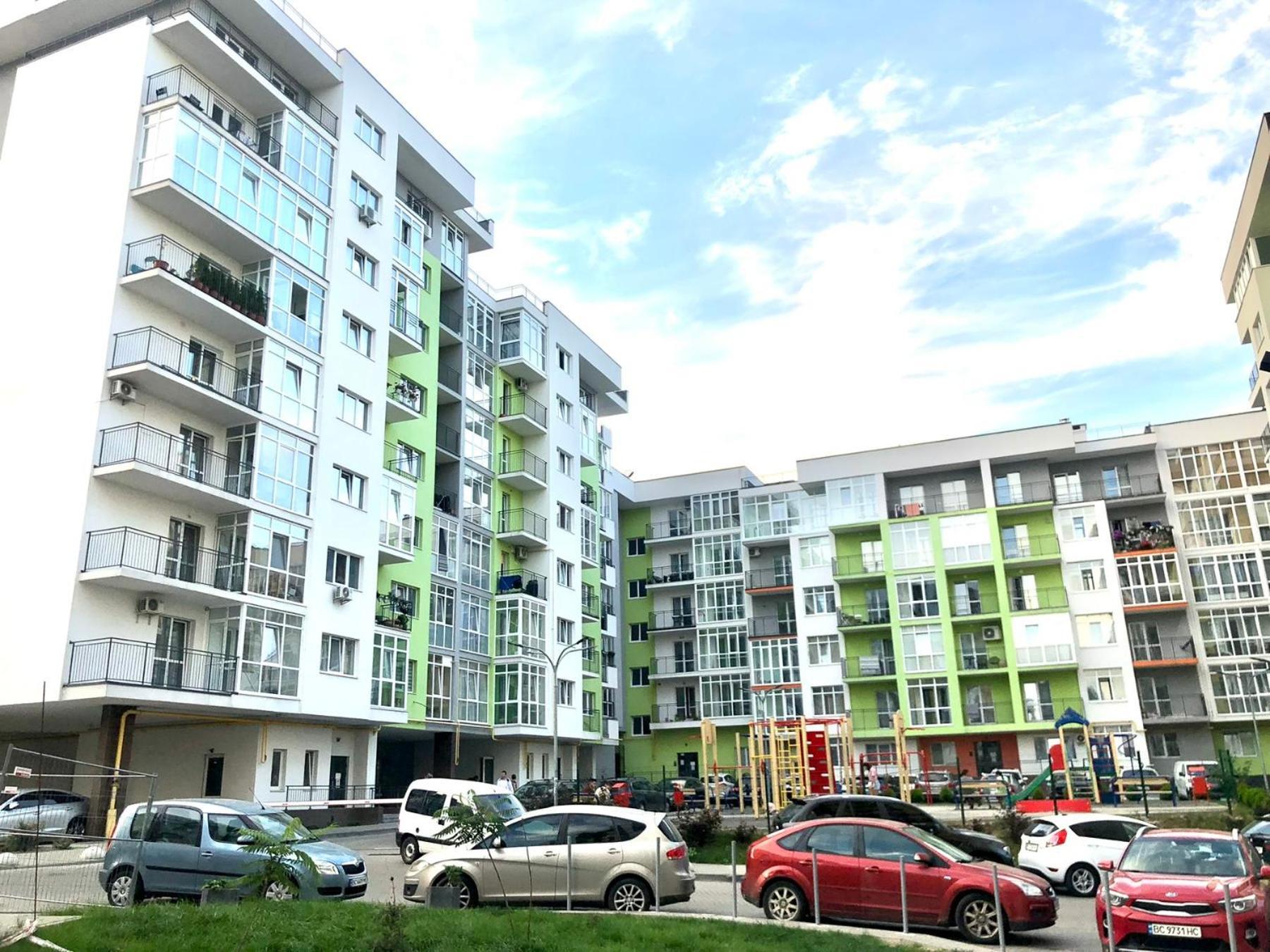 Osapart Comfortable Apartment In A Complex Great Britain Leópolis Exterior foto