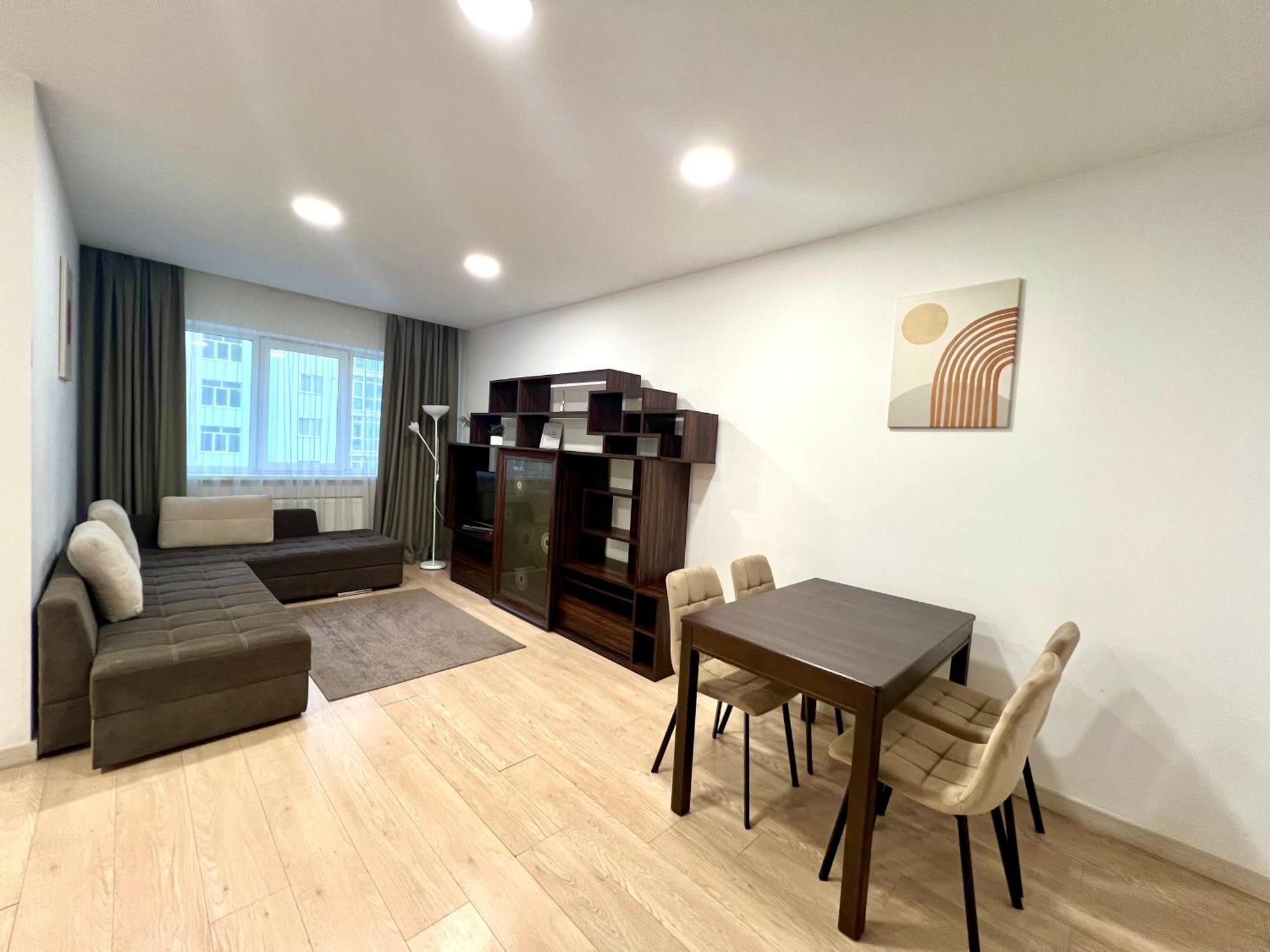 Osapart Comfortable Apartment In A Complex Great Britain Leópolis Exterior foto